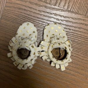 Like new Freshly Pocked moccs